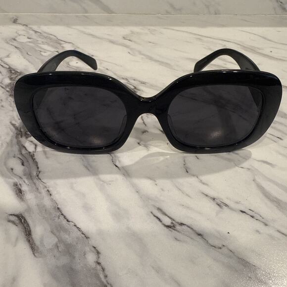 Celine CL4026U 01A 53mm Cat Eye Black Frame Sunglasses with Grey Lens Read - Picture 1 of 9